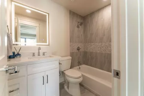 Bath - 203 Walnut St, Terrell, TX 75160 photo 1 of 4