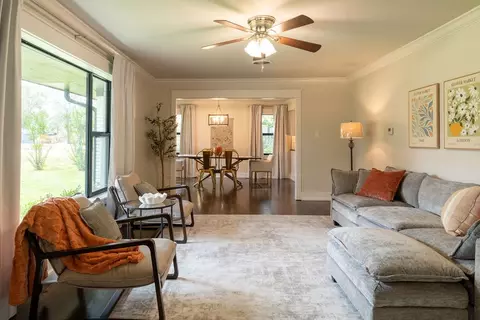 Living - 203 Walnut St, Terrell, TX 75160 photo 1 of 2
