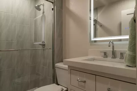 Bath - 203 Walnut St, Terrell, TX 75160 photo 2 of 4