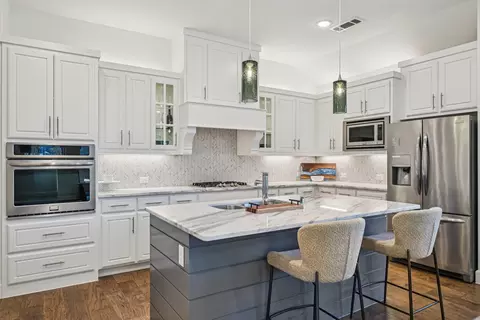 1065 James Ct, Allen, TX 75013