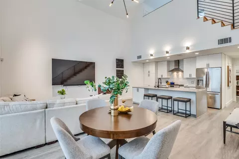 3880 Munger Ave #8, Dallas, TX 75204