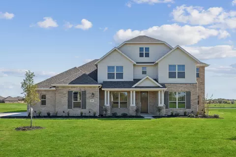 137 Swan Lake Dr, Waxahachie, TX 75165