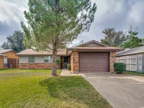 5545 Valley Mills Dr, Garland, TX 75043