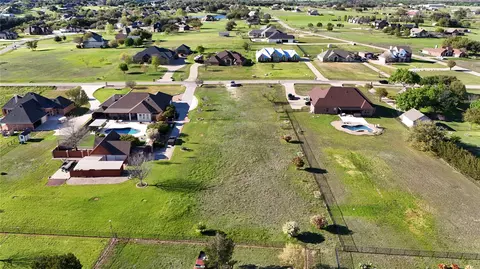 1511 Lady Amber Ln, Granbury, TX 76049