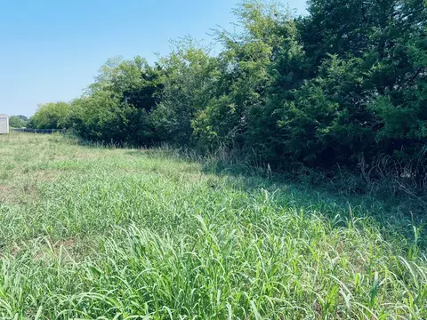 236 County Road 1450 Rd, Point, TX 75472