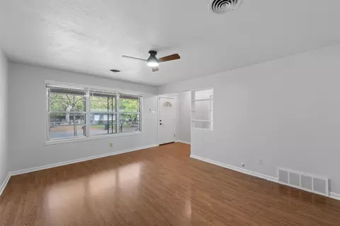 Living - 2624 Alvin St, Waco, TX 76708 photo 1 of 4