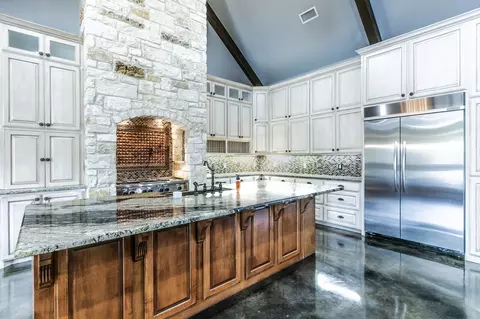 Kitchen - 20 Independence Trl, Waco, TX 76708 photo 2 of 3
