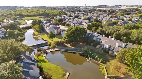 2418 Northlake Ct, Irving, TX 75038