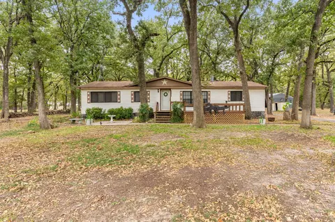 20011 Bernie Dr, Kemp, TX 75143