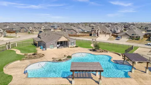 4703 Liberty Hill Trl, Sherman, TX 75092