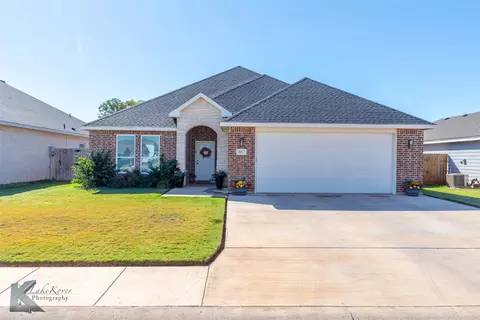 113 Sage Brush Dr, Abilene, TX 79602