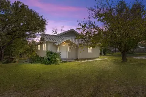 625 S Lillian St, Stephenville, TX 76401