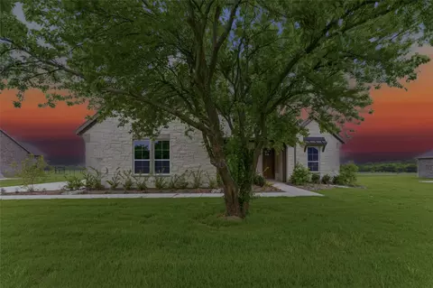 325 Cobb Rd, Leonard, TX 75452