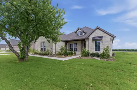 325 Cobb Rd, Leonard, TX 75452