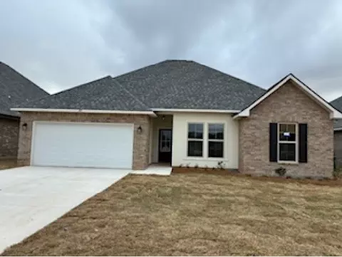 745 Crewe Ln, Bossier City, LA 71111