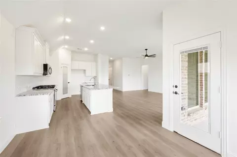 304 Keystone Dr, Commerce, TX 75428 photo 22