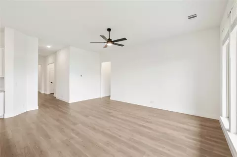 304 Keystone Dr, Commerce, TX 75428 photo 12