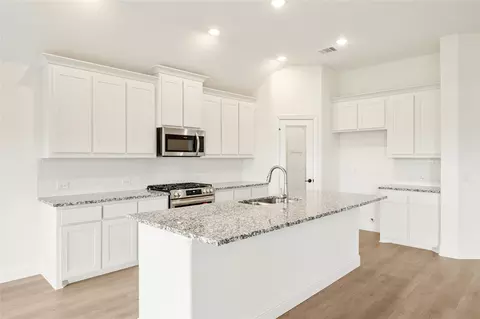 304 Keystone Dr, Commerce, TX 75428 photo 17
