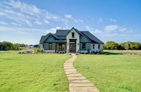 1784 Jilian Dr, Gunter, TX 75058