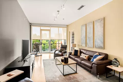 2950 Mckinney Ave #412, Dallas, TX 75204