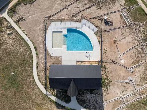 Exterior - 2113 Holborn St, Lorena, TX 76655 photo 6 of 6