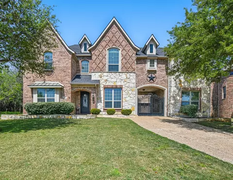 3060 England Pkwy, Grand Prairie, TX 75054