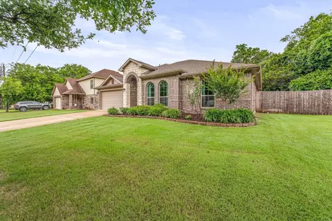 4304 Lucero Dr, Granbury, TX 76048