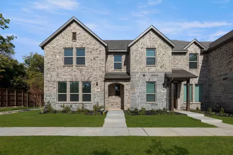 3005 Tall Pine Ln, Corinth, TX 76210