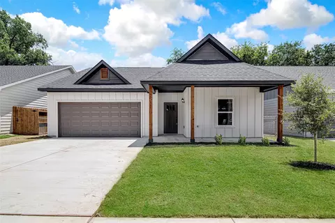 2511 Birdell Ct, Fort Worth, TX 76105