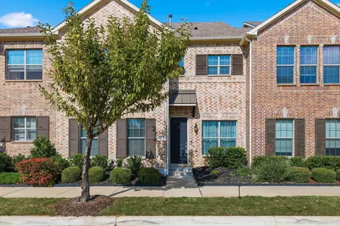 2412 Morningside Dr, Flower Mound, TX 75028