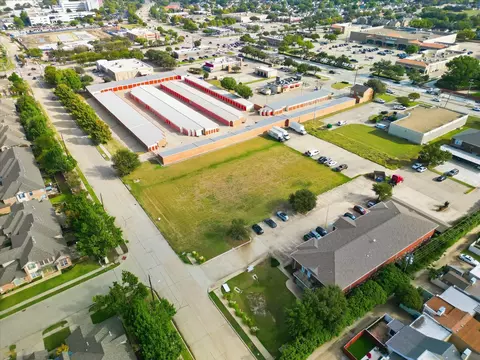 4108 Medical Pkwy, Carrollton, TX 75007