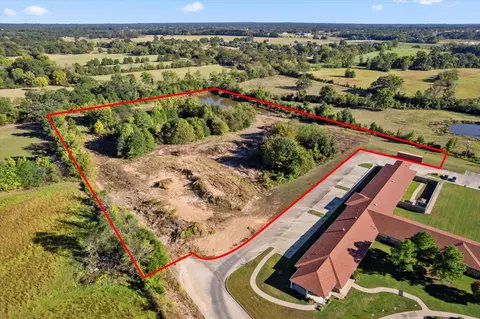 000 Senior Community Dr, Mount Pleasant, TX 75455
