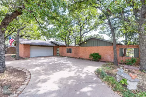 2509 Castle Dr, Clyde, TX 79510