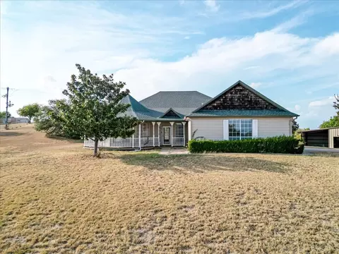 233 Alta Mesa Dr, Fort Worth, TX 76108