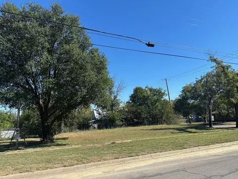 511 SW 5th Ave, Mineral Wells, TX 76067