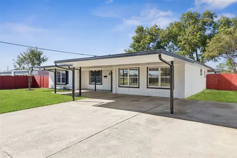 803 Glenda Dr, Bedford, TX 76022