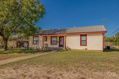 766 E North 12th St, Abilene, TX 79601