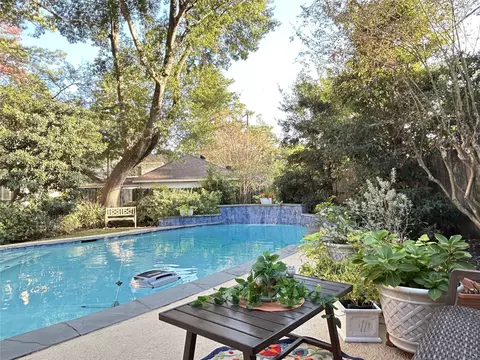 9547 Enstone Cir, Spring, TX 77379