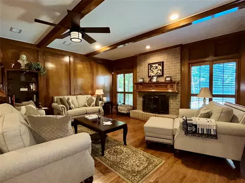 Living - 9547 Enstone Cir, Spring, TX 77379 photo 2 of 5