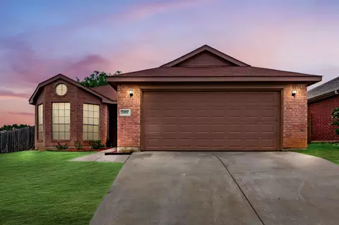 1451 Morrison Dr, Fort Worth, TX 76112