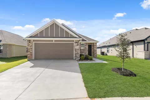 1016 Wind Drift Way, Fort Worth, TX 76131