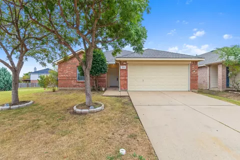 1516 Wind Dancer Trl, Fort Worth, TX 76131
