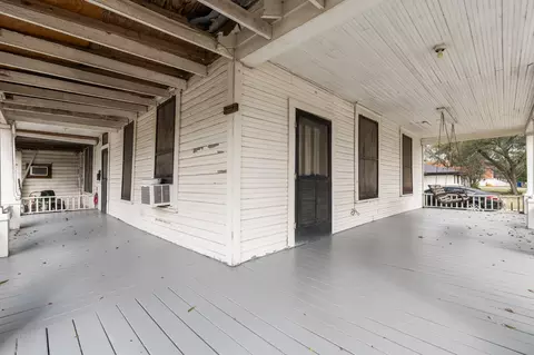 Exterior - 301 E Main St, Itasca, TX 76055 photo 5 of 9