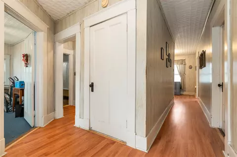 Entry Way - 301 E Main St, Itasca, TX 76055 photo 4 of 4