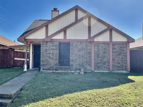 Exterior - 1624 Hackamore St, Mesquite, TX 75149 photo 2 of 10