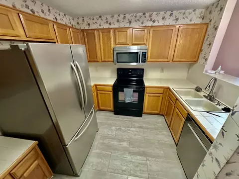 Kitchen - 1624 Hackamore St, Mesquite, TX 75149 photo 1 of 4