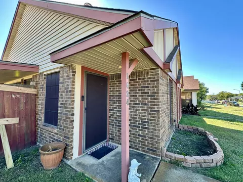 Other - 1624 Hackamore St, Mesquite, TX 75149 photo 1 of 8