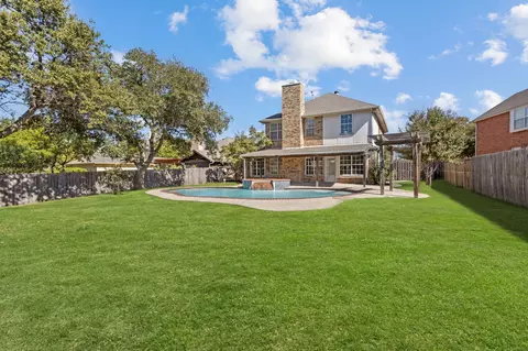 8109 Island Park Ct, Fort Worth, TX 76137