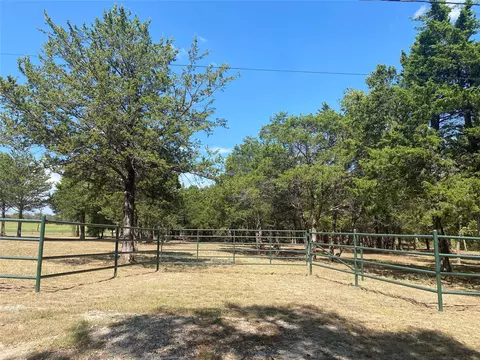 1648 Gordonville Rd, Gordonville, TX 76245