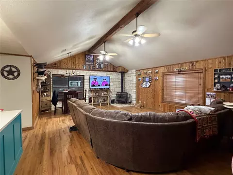 12194 Gholson Rd, Waco, TX 76705 photo 4